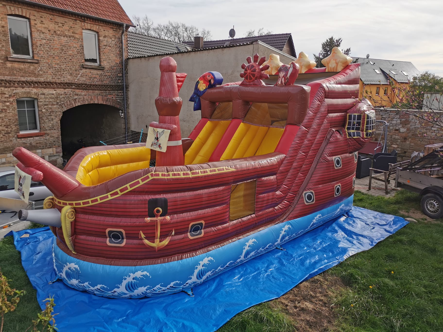 Multiplay Hüpfburg Piratenschiff